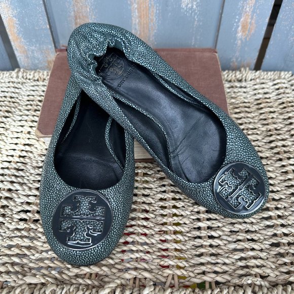Tory Burch Stingray Reva Smoke Sz 7? - Picture 1 of 14